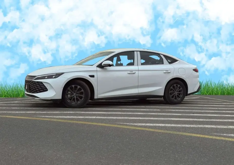 BYD Qin L DM-i BYD QIN L 2025 1.5L HEV