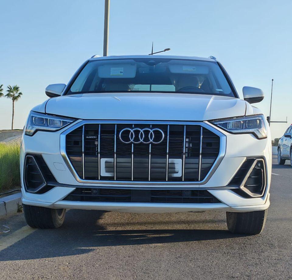 Audi Q3 40 TFSI quattro S Line 2.0L SUV