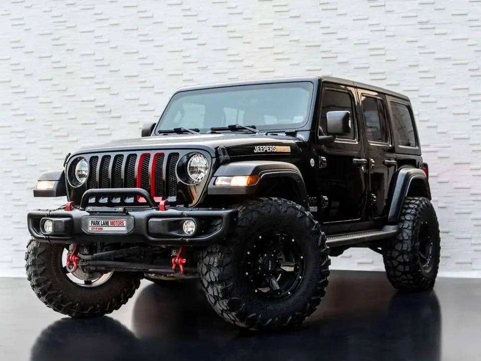 Jeep Wrangler Unlimited Sport 3.6L A/T