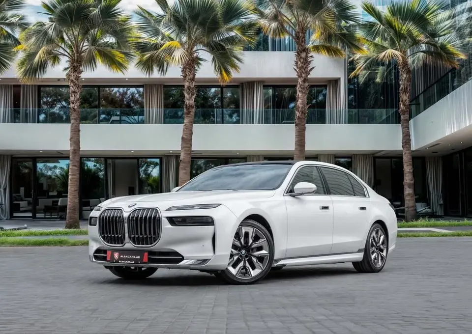 BMW 735i 735i History 5,190 P.M 0% Downpayment BMW SERVICE HISTORY UNDER WARRANTY!