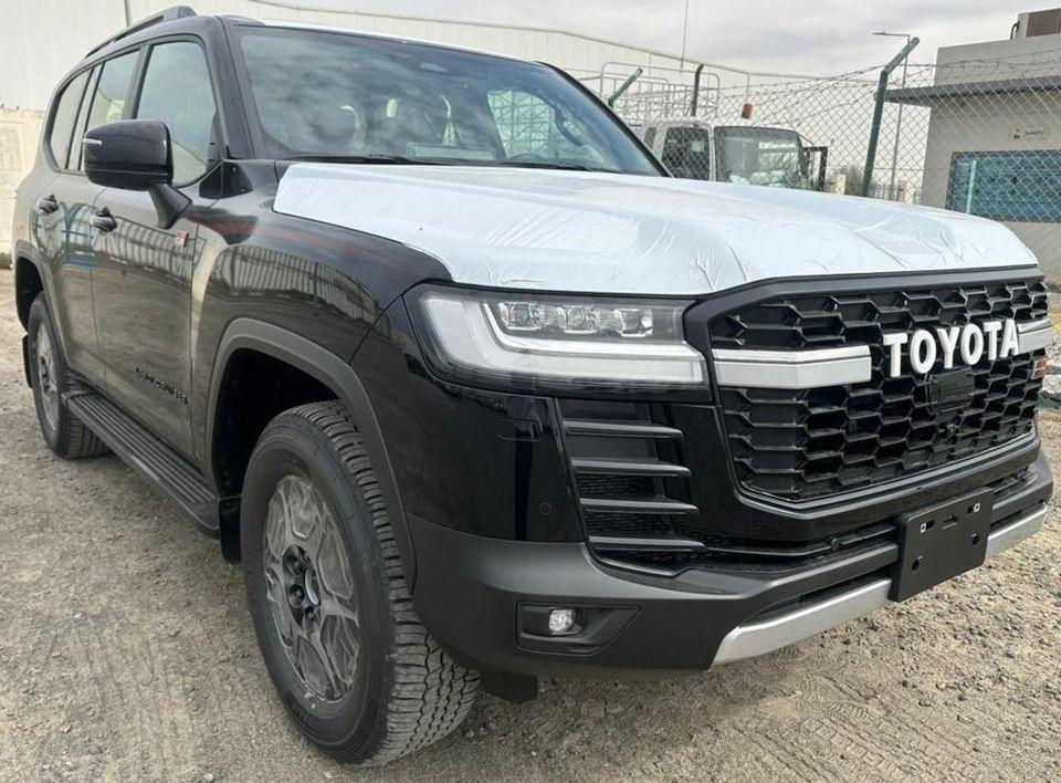 Toyota Land Cruiser 2026 Toyota Land Cruiser LC300 GR-Sport (Full-Option with Radar) 3.5L V6 Twin Turbo Petrol A/T 4WD E