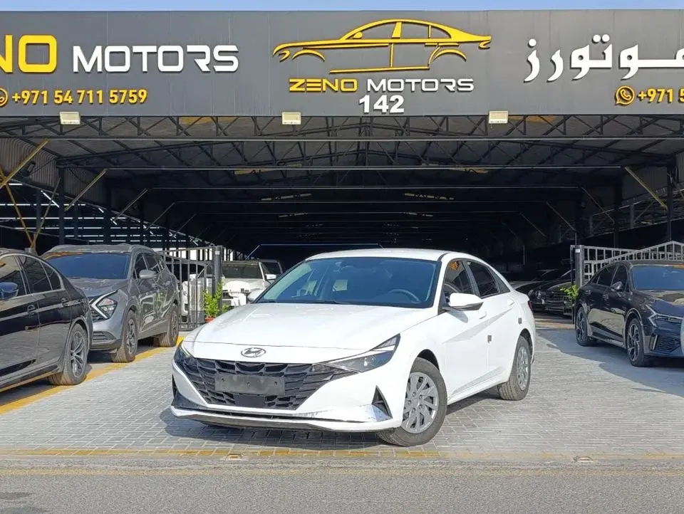 Hyundai Avante STD (NON GCC) STD