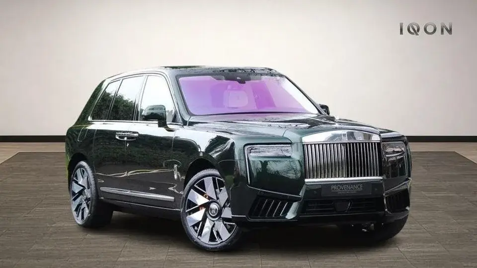 Rolls-Royce Cullinan 6.75 V12 Black Badge Auto 4WD Euro 6 5dr (EXPORT ONLY) Right Hand Drive