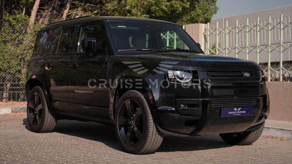 Land Rover Defender P400 110 X-Dynamic SE 3.0L (5 Seater) LHD SANTORINI BLACK WITH 5-YR WARRANTY