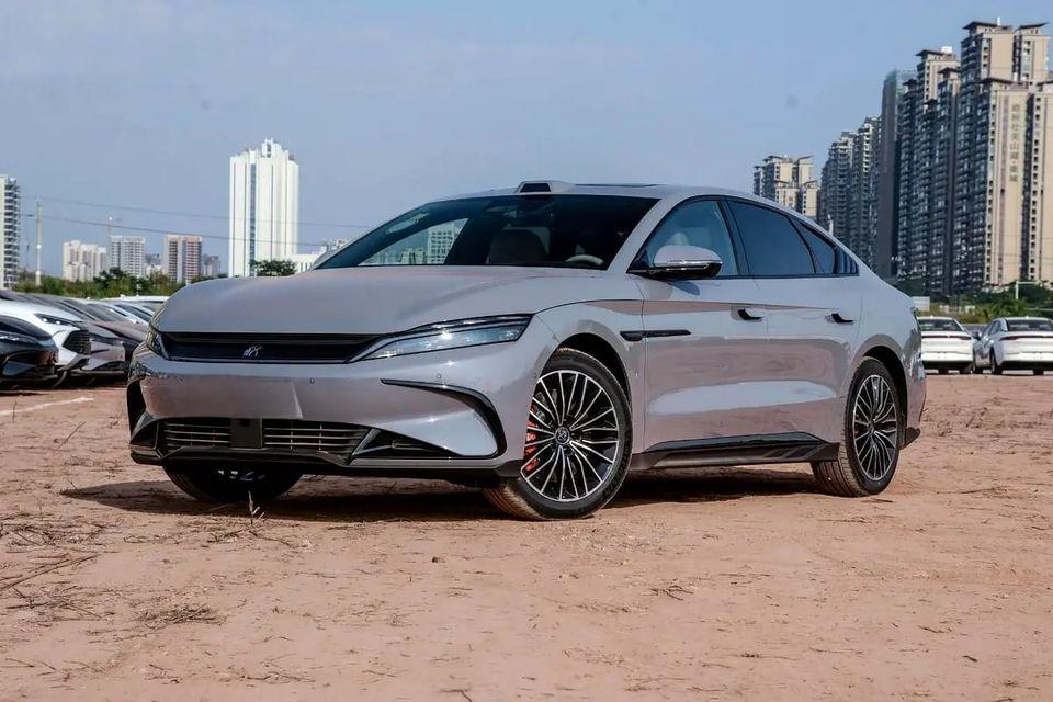 BYD HAN LIDAR 701KM INTELLIGENT DRIVING