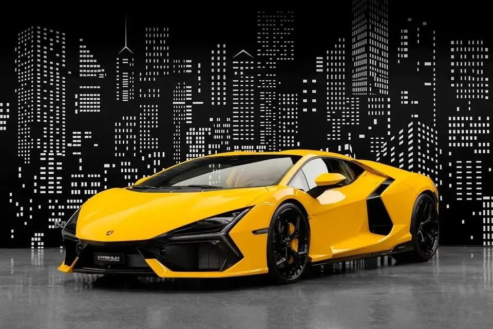Lamborghini Revuelto LAMBORGHINI REVUELTO 2025MY GCC SPECS DEALER WARRANTY + SERVICE CONTRACT 5 YEARS 6.5L V12 Hybrid