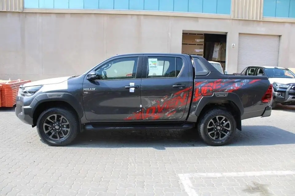 Toyota Hilux TOYOTA HILUX ADVENTURE 4.0 Petrol AT 2025 OMAN