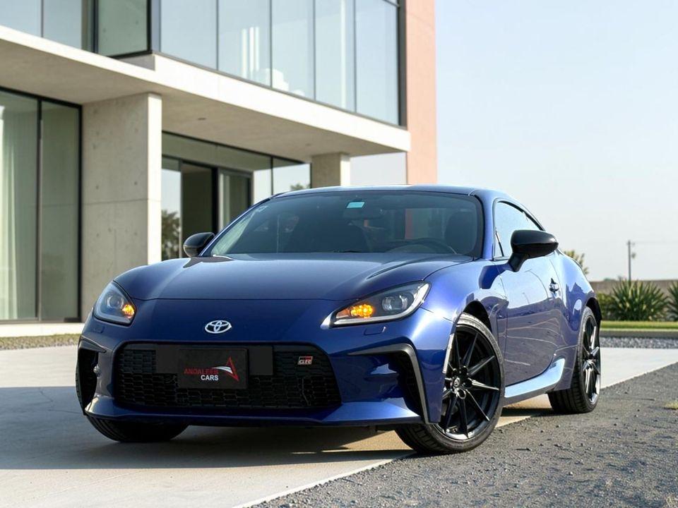 Toyota 86 GR 2.4L A/T AED 3,040 P.M 0% DOWN PAYMENT TOYOTA GR86 2.4L BOXER 2025 AGENCY WARRANTY FU