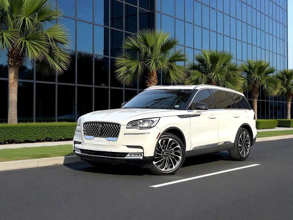 Lincoln Aviator 1139 P.M Luxury - American Specs - GCC Resale vip 6seats