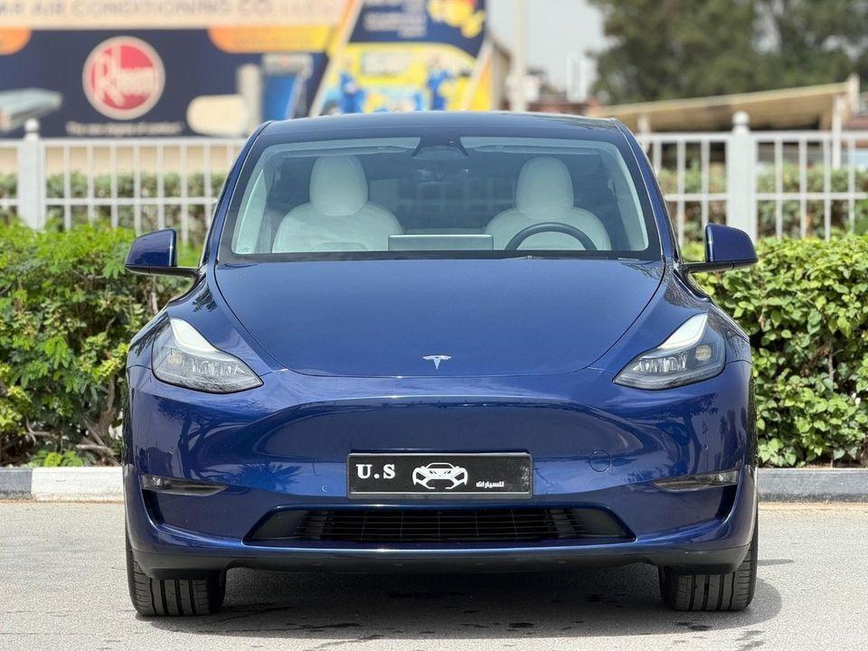 Tesla Model Y Long Range (AWD)