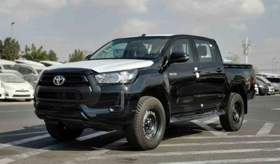 Toyota Hilux Toyota Hilux Mid option 2.4L Diesel MT MY2025 Export only