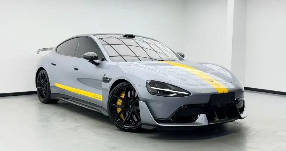 Xiaomi SU7 Max AWD 2025 Xiaomi SU7 Ultra, Warranty, Excellent Condition ,Full Carbon Spec