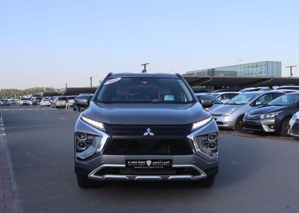 Mitsubishi Eclipse Cross Mitsubishi Clips Cross 2023 - GCC - 1.5L- Accident-free and in excellent condition