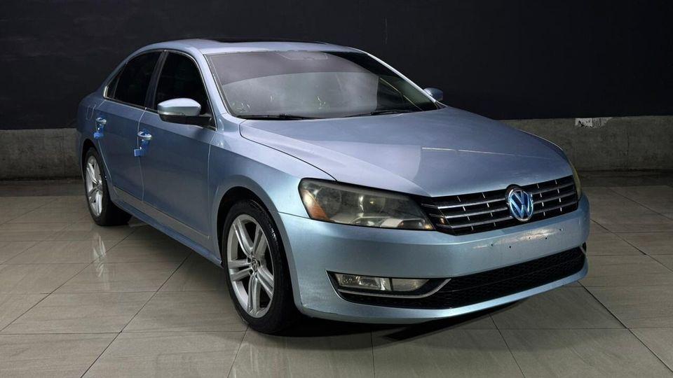 Volkswagen Passat SEL 2.5L