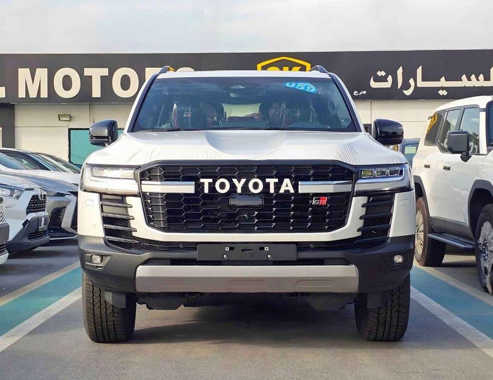 Toyota Land Cruiser GR SPORT 1MHEV HIGH HYBRID / 3.5L PETROL V6 / RADAR /REAR ENTERTAINMENT DVD/COOL BOX (CODE#LC3HGR)