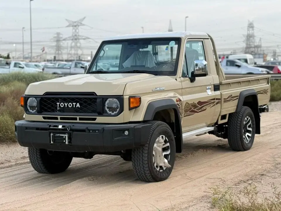 Toyota Land Cruiser Pick Up 4.0 SINGLE CAB FULL SAUDI SPECS