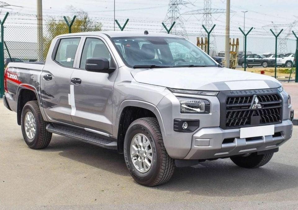 Mitsubishi L200 Mitsubishi L200 / Triton GLX 4WD 2.4L Diesel MT High Line 2025