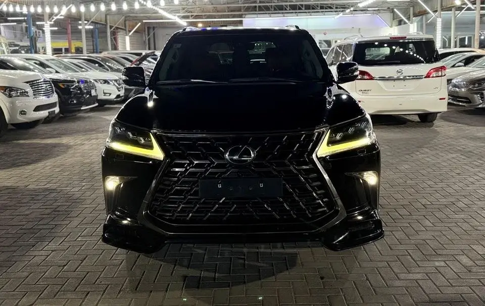 Lexus LX 570 Platinum 5.7L