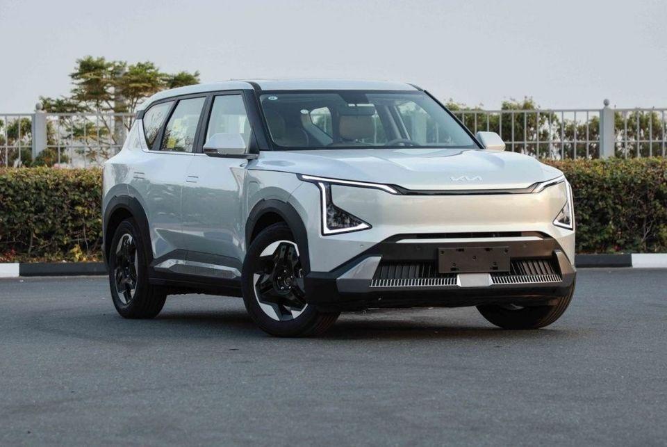 Kia EV5 2024 KIA EV5 AIR 530 - Silver inside Grey Black Export Only