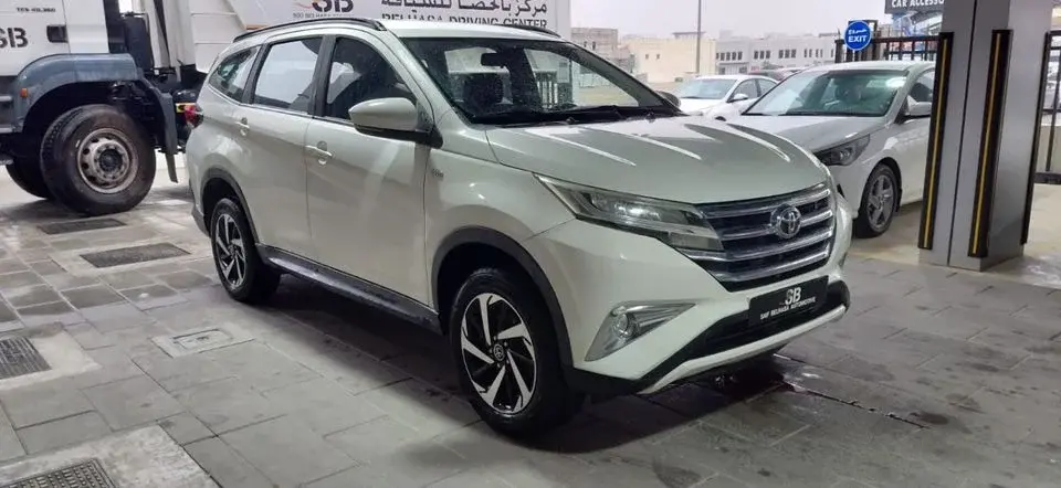 Toyota Rush EX 1.5L FREE REGISTRATION l NO CONVENIENCE FEES l Under warranty Certified Pre-owned 0% Down Pay