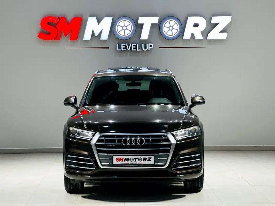 Audi Q5 45 TFSI Quattro Design 2.0L