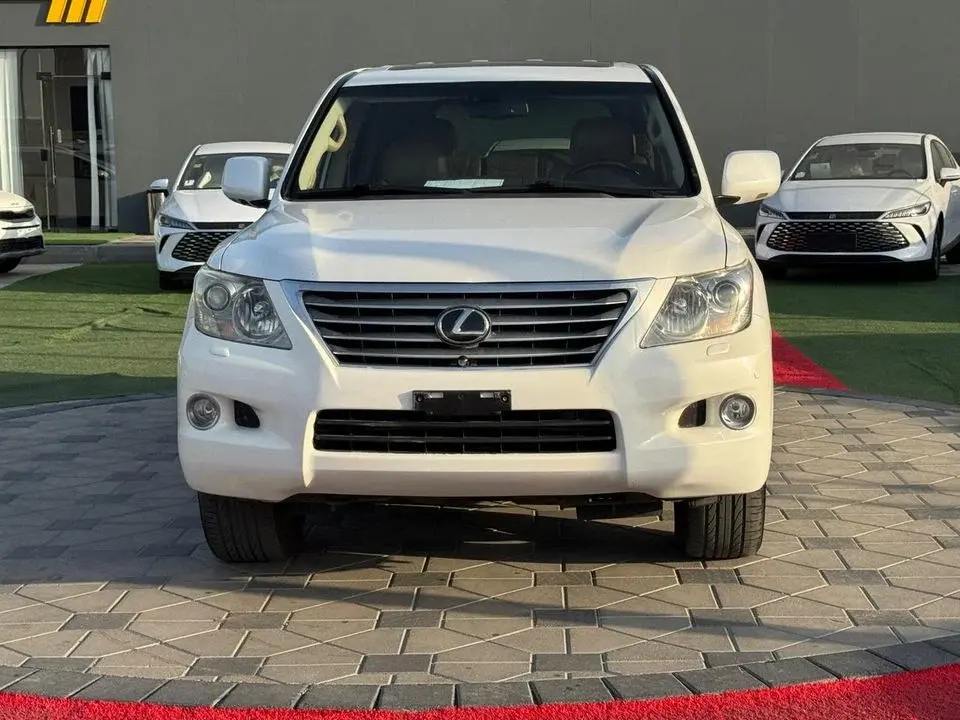 Lexus LX 570