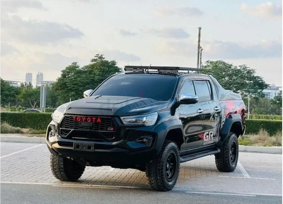 Toyota Hilux GR Sport 4.0L Toyota Hilux pickup GR 2020 years 2.7 4 cylinder gasoline gasoline full option