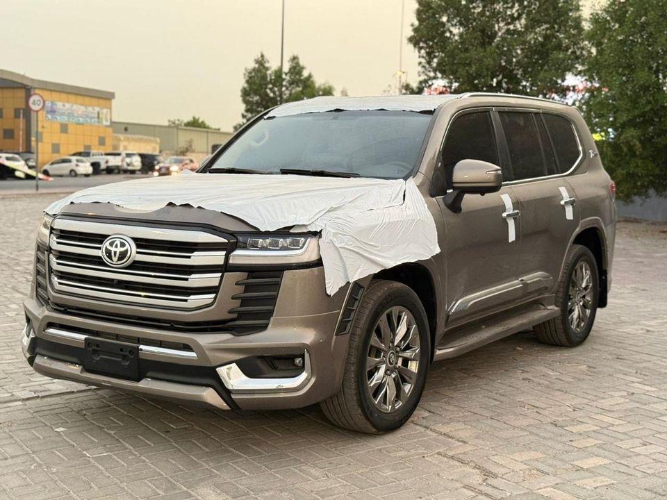 Toyota Land Cruiser GXR 4.6L