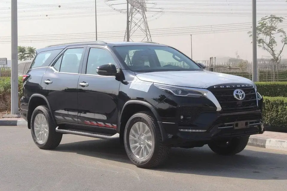 Toyota Fortuner 4.0L Petrol 4WD 6-Speed Automatic 2026 Model Ready for Export