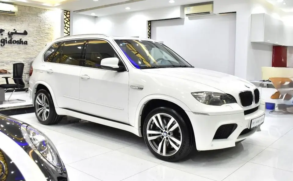 BMW X5M EXCELLENT DEAL for our BMW X5 M ( 2010 Model ) in White Color GCC Specs