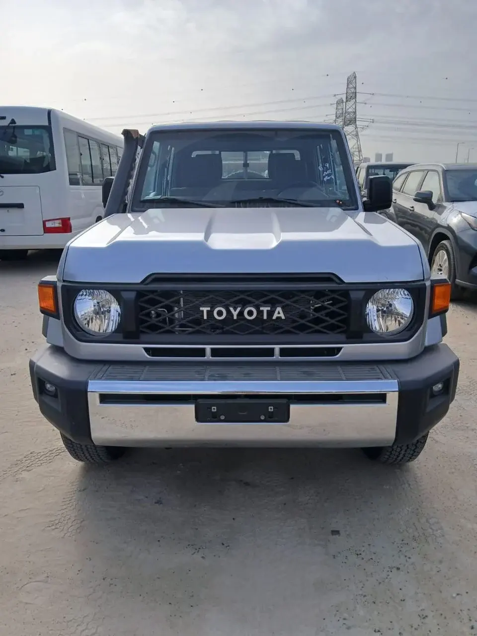 Toyota Land Cruiser Pick Up Toyota Land Cruiser LC79 DC 2.8 AT 2025