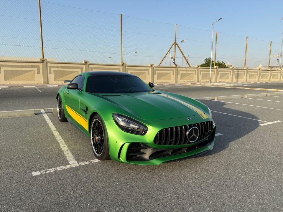 Mercedes-Benz AMG GTR