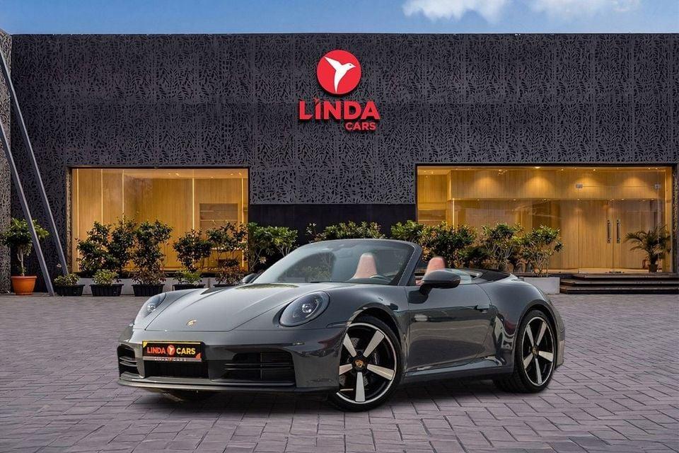 Porsche 911 Carrera 3.0L (380 HP) Convertible Porsche 911 Carrera Convertible 2025 GCC Warranty