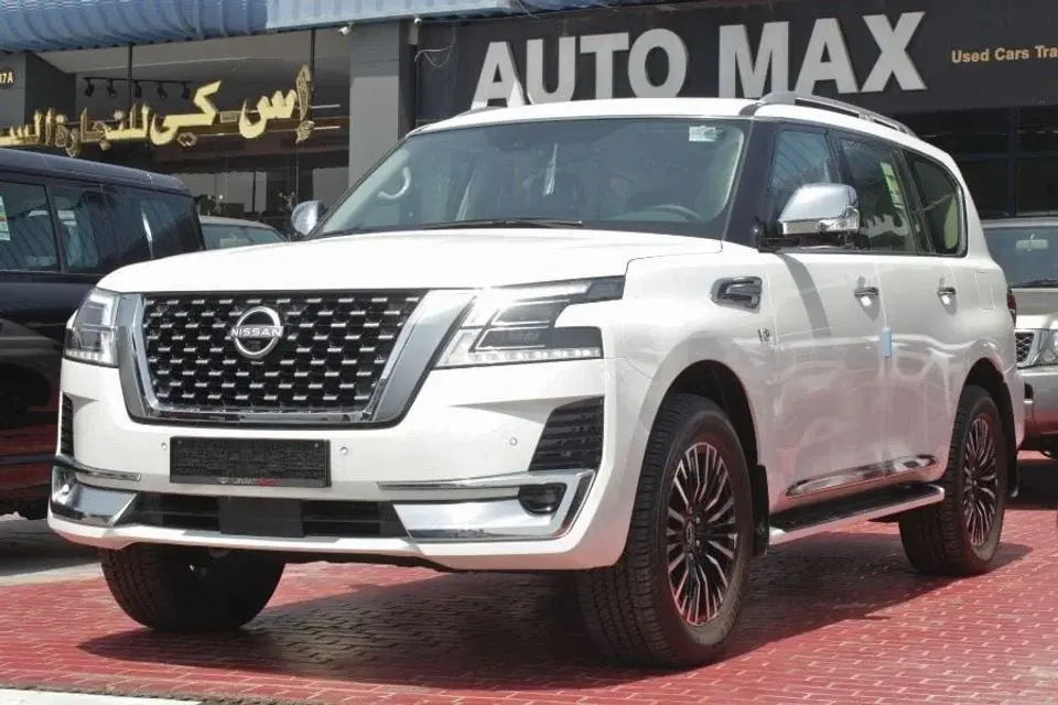 Nissan Patrol LE Platinum 5.6L,GCC, UNDER WARRANTY FROM LOCAL DEALER