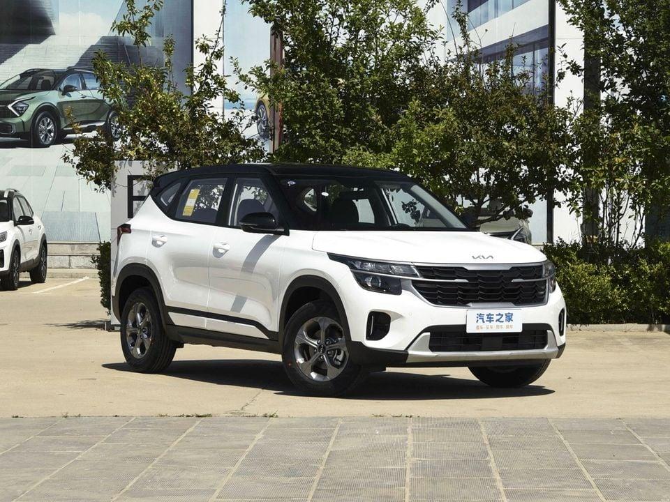 Kia Sorento white-black