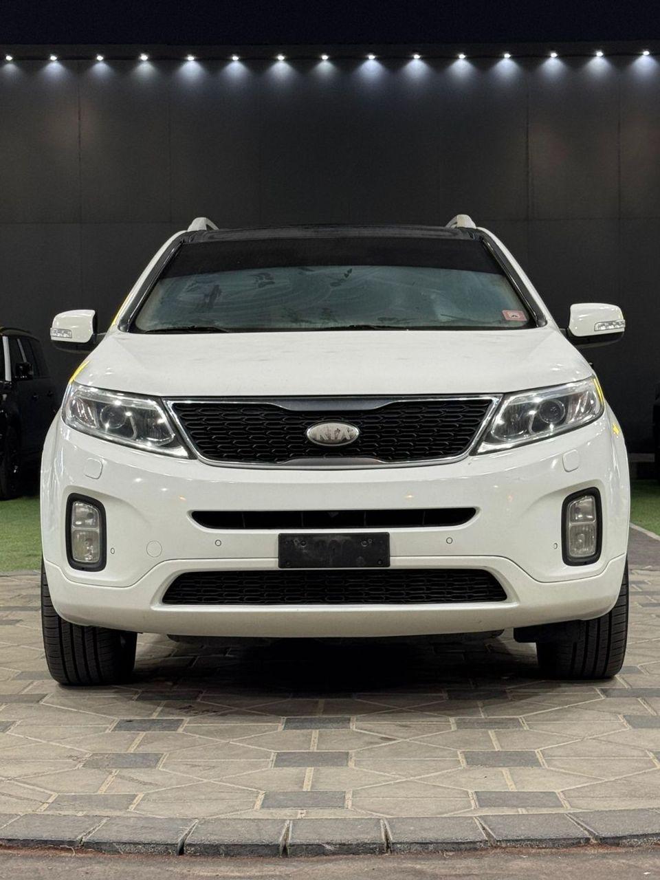 Kia Sorento Base 3.5L AWD