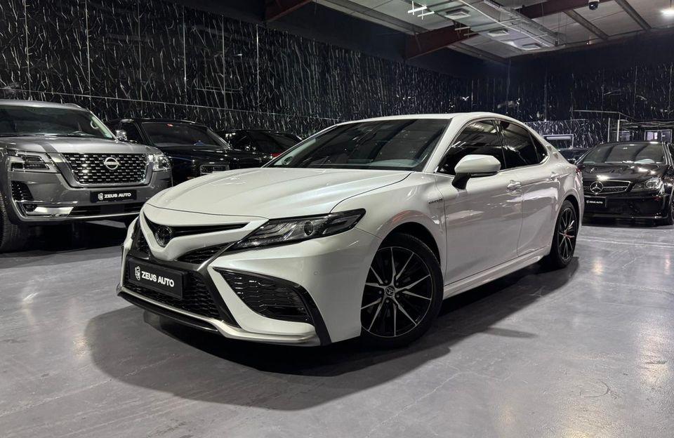 Toyota Camry SE 3.5L Sport V6