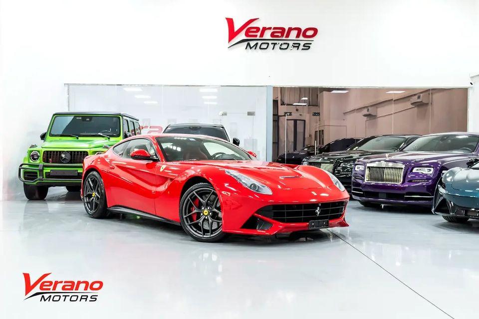 Ferrari F12 Berlinetta Std 6.3L GCC Carbon Package Full Service History Clean Car