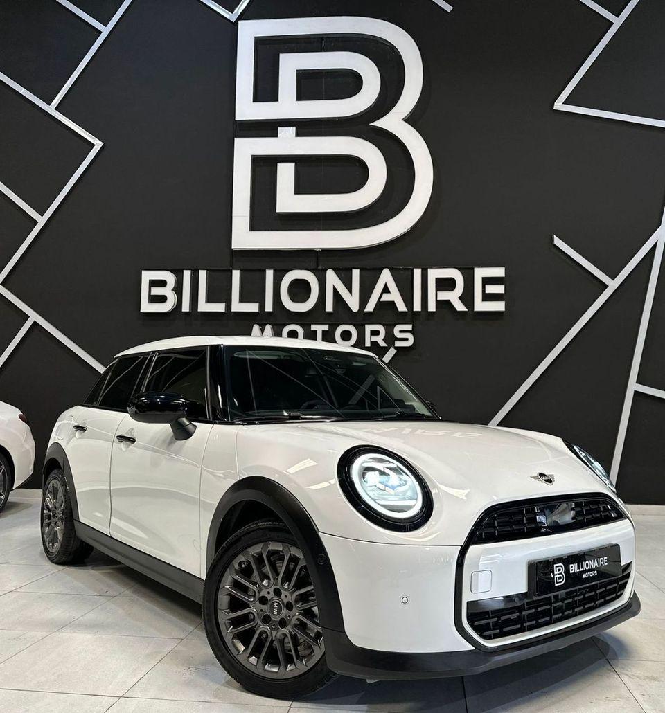 Mini Cooper Std 1.5L (5 Seater) MINI COUPER 2025 UNDER WARRANTY KOREAN SPACE