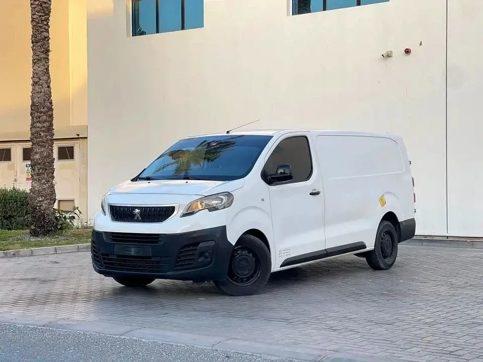 Peugeot Partner Van Long Body - GCC Specs - Reliable and Practical