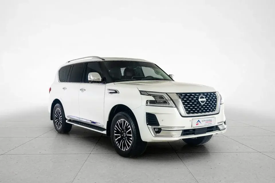 Nissan Patrol SE Platinum 5.6L SE 4.0