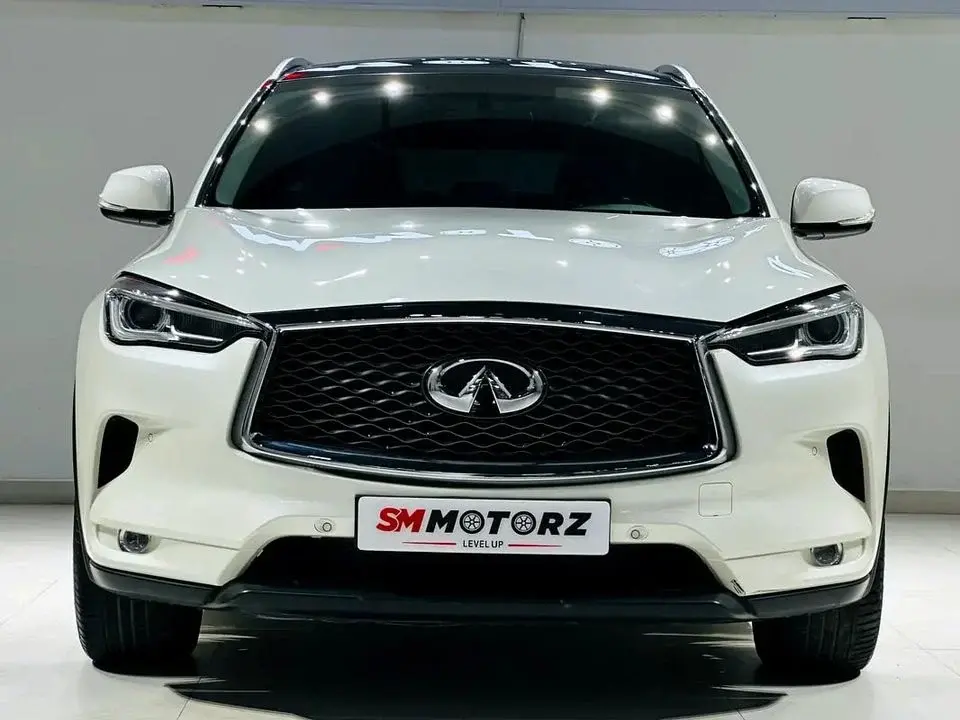 Infiniti QX50 Luxury 2.0L RWD GCC INFINITY FULLY SERVICED MIND CONDITION WITH WARRANTY AND FINANCE