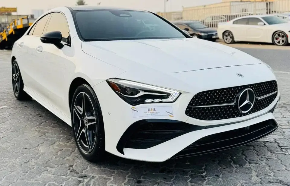 Mercedes Benz CLA250