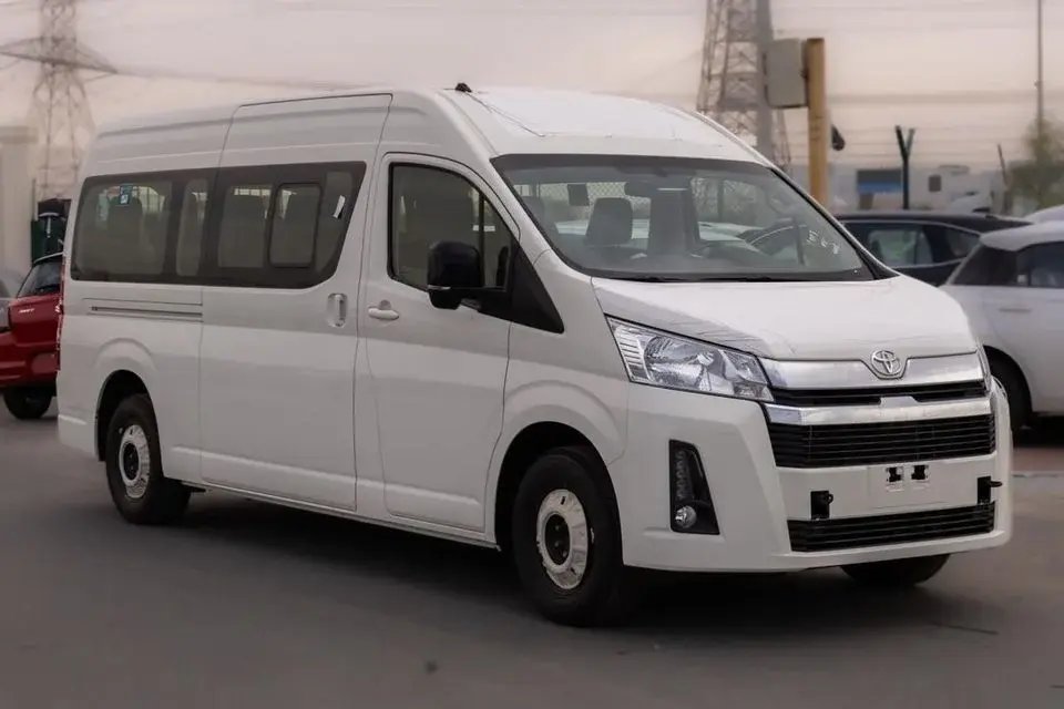 Toyota Hiace TOYOTA HIACE BUSS GL A/T 2026