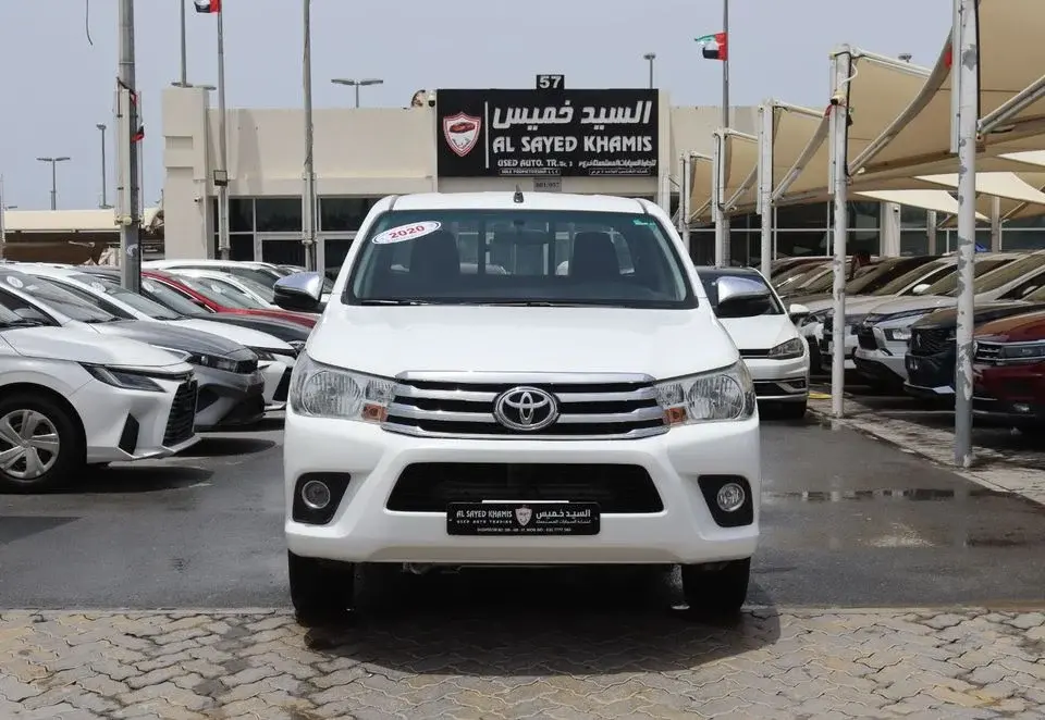 Toyota Hilux GLX 2.7L Double Cab Utility A/T Toyota Hilux *Double Cab * (automatic) - 2WD - 2020 - GCC - Engine 2