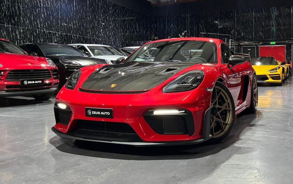 Porsche 718 Cayman GT4 RS 4.0L (493 HP) A/T