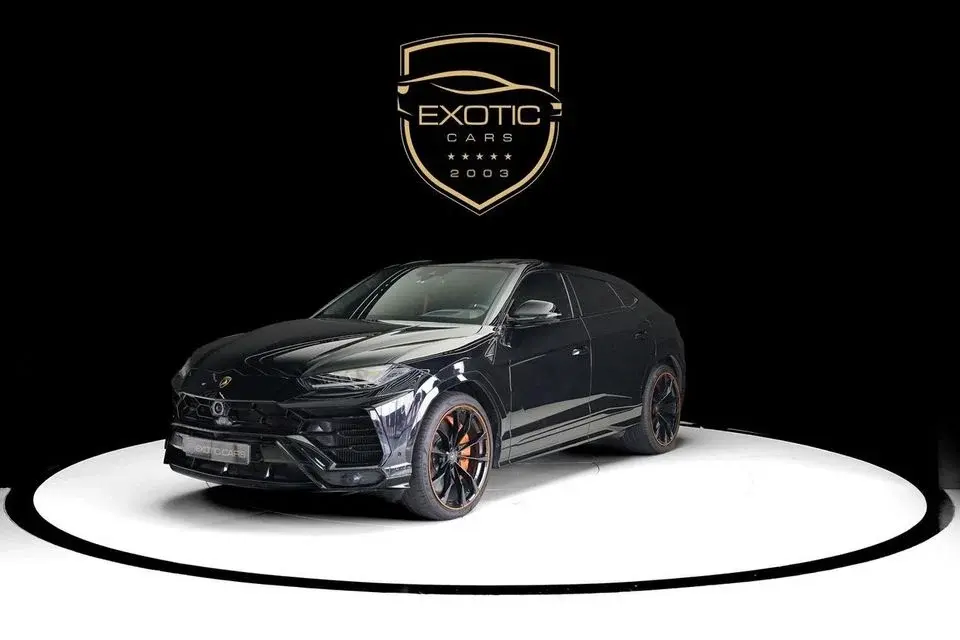 Lamborghini Urus STD 4.0T V8 CAPSULE