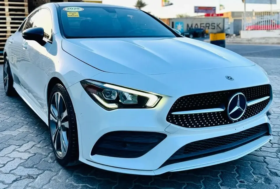 Mercedes Benz CLA250