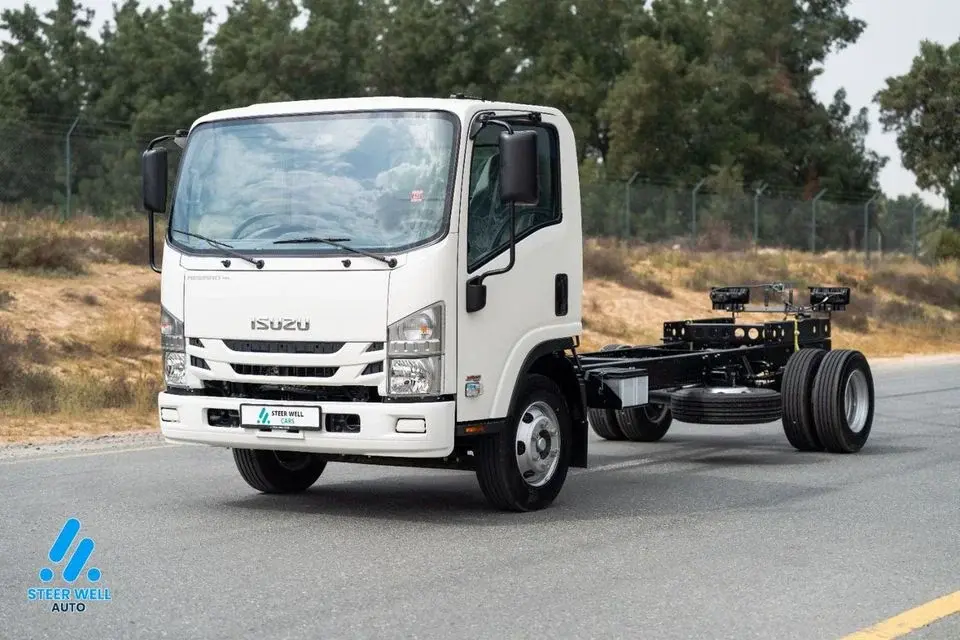 Isuzu NQR 2025 Bare Chassis GCC Specs 0 KM 7 Ton New Condition Export Only