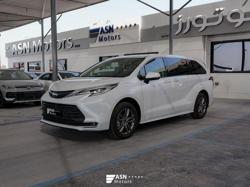 Toyota Sienna 2.5L Dual-Engine 2WD Comfort Edition 2025 (Export Price)